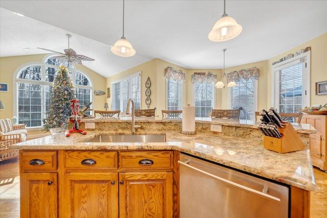 7770 Bending Oak DR, Catawba, VA 24070