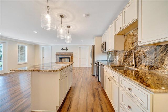 7770 Bending Oak DR, Catawba, VA 24070