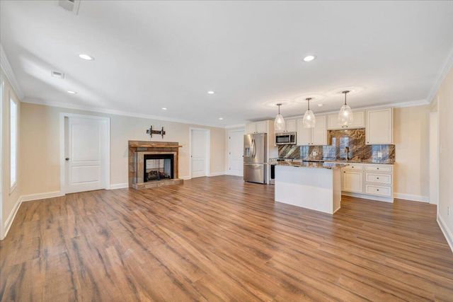 7770 Bending Oak DR, Catawba, VA 24070