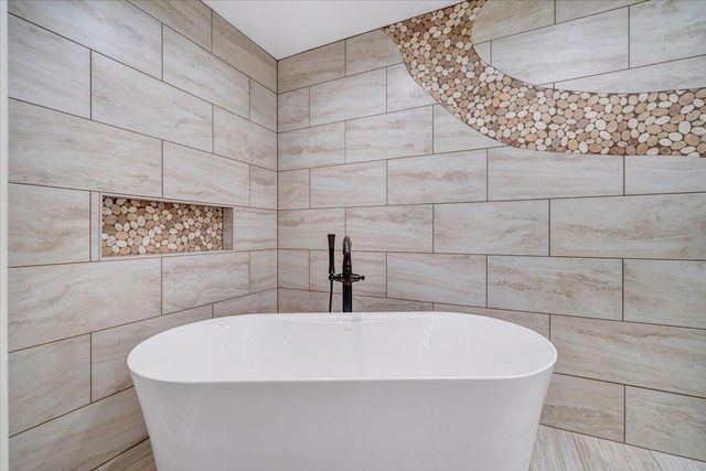 7770 Bending Oak DR, Catawba, VA 24070