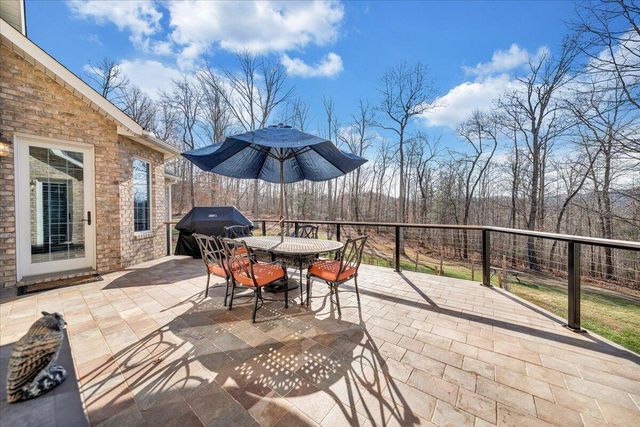 7770 Bending Oak DR, Catawba, VA 24070