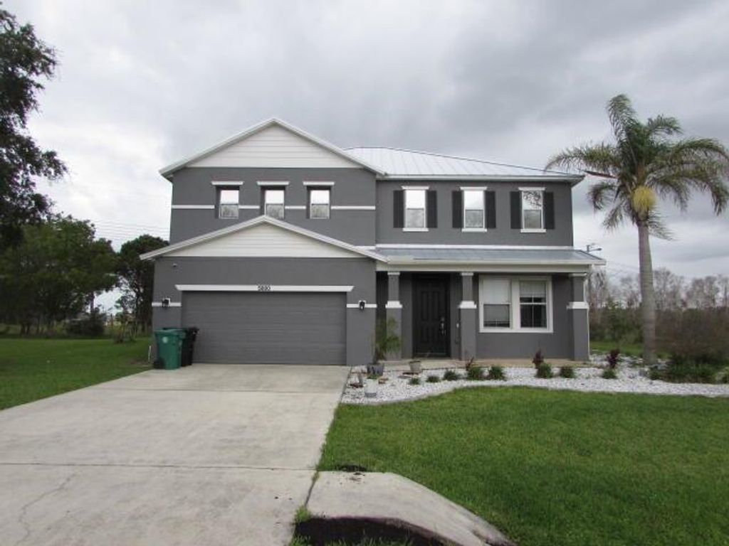 5800 NW Allyse Drive, Port St. Lucie, FL 34986