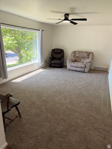 4368 S 225 E, Washington Terrace, UT 84405