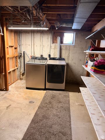 4368 S 225 E, Washington Terrace, UT 84405