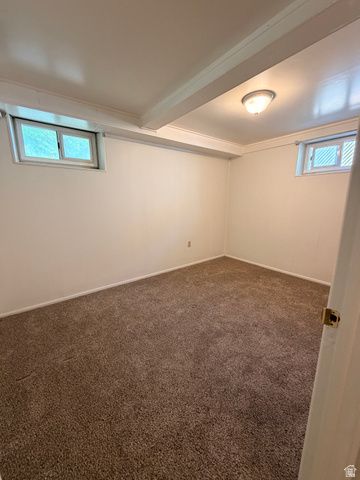 4368 S 225 E, Washington Terrace, UT 84405