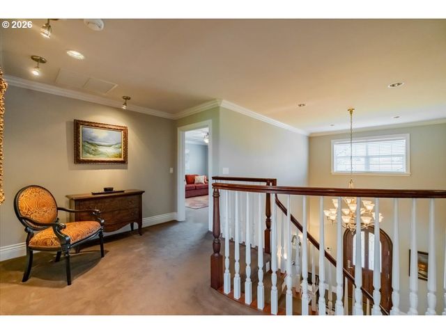 6516 HOGAN Dr N, Keizer, OR 97303