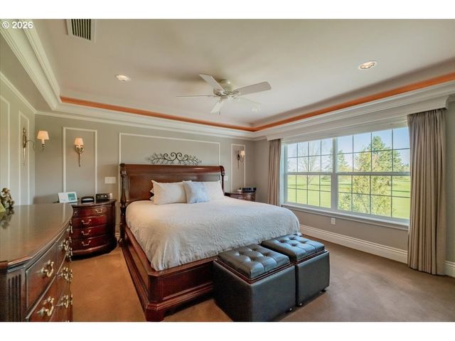 6516 HOGAN Dr N, Keizer, OR 97303