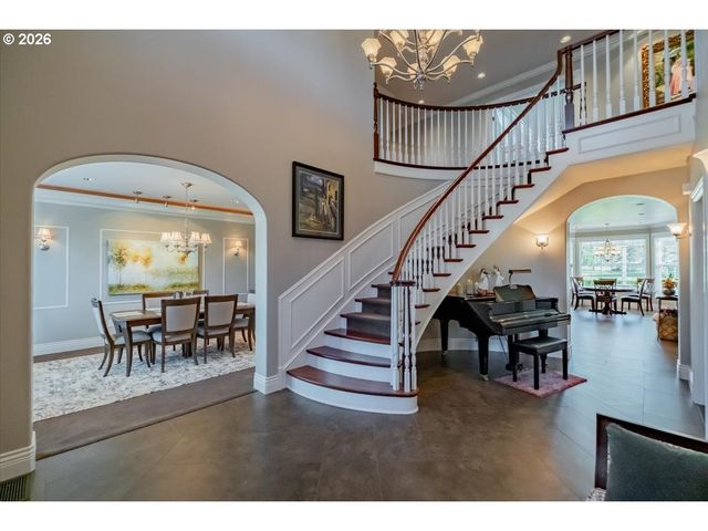 6516 HOGAN Dr N, Keizer, OR 97303