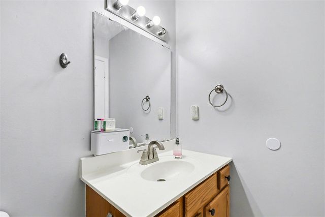 6499 Kodiak Drive, Alto, MI 49302