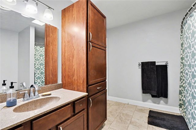 6499 Kodiak Drive, Alto, MI 49302