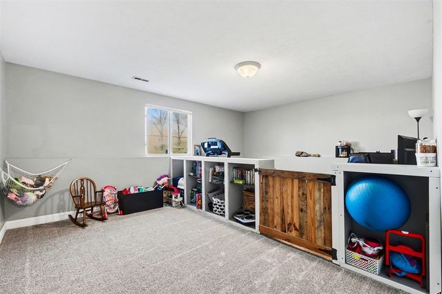 6499 Kodiak Drive, Alto, MI 49302