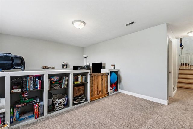 6499 Kodiak Drive, Alto, MI 49302