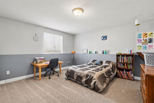 6499 Kodiak Drive, Alto, MI 49302