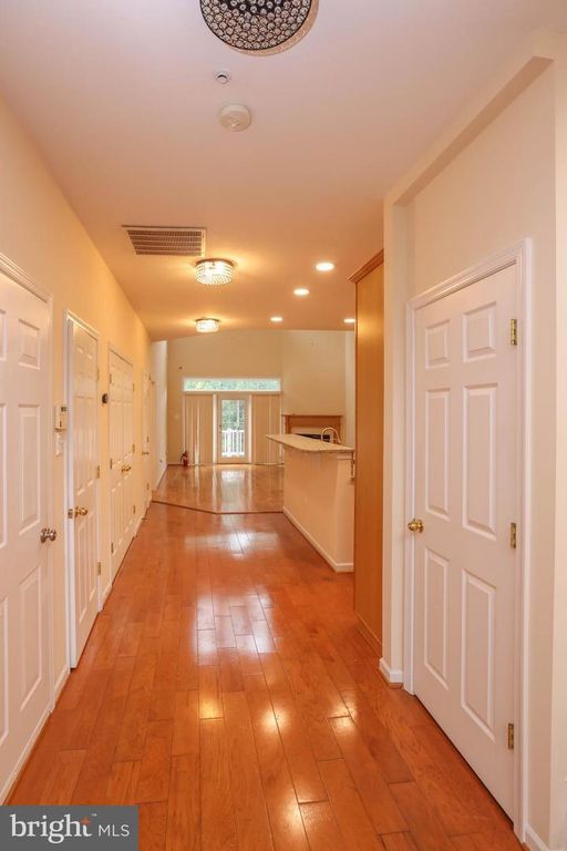 8804 SHINING OCEANS WAY #53, Columbia, MD 21045