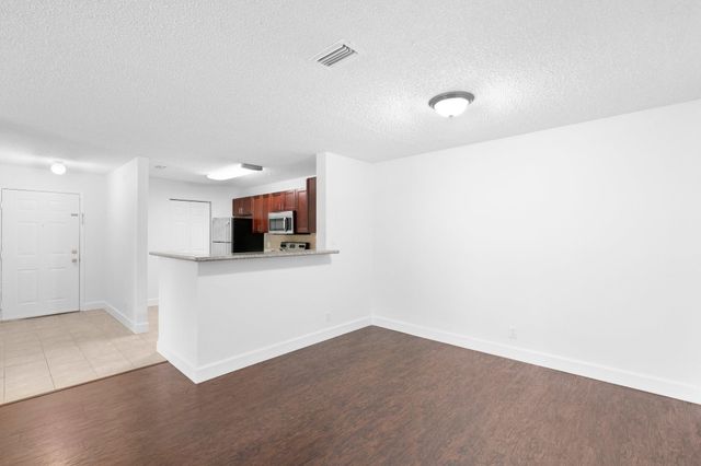 11295 W Atlantic 207, Coral Springs, FL 33071