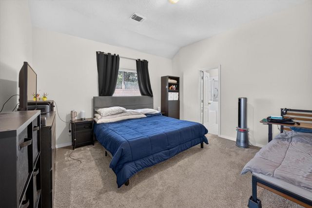 3406 N Daniel Oak Circle, Spring, TX 77389