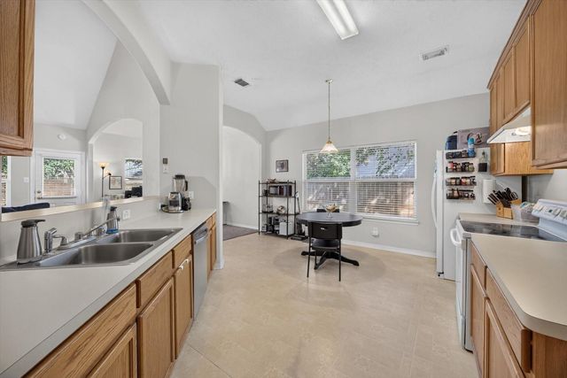 3406 N Daniel Oak Circle, Spring, TX 77389