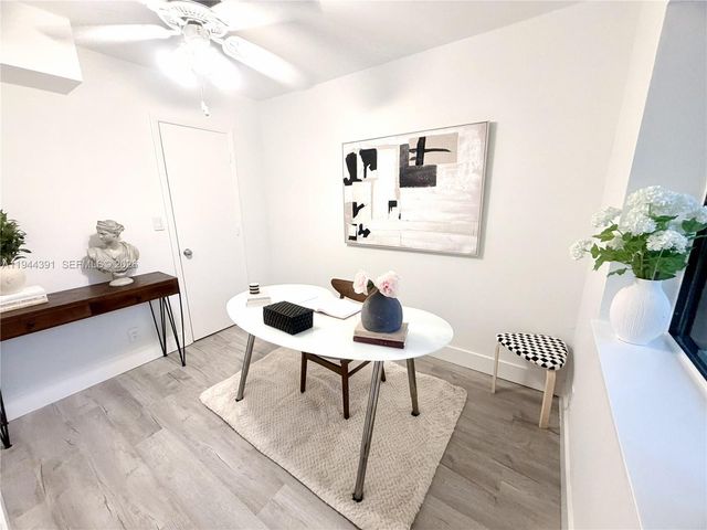 311 City View Dr, Fort Lauderdale, FL 33311