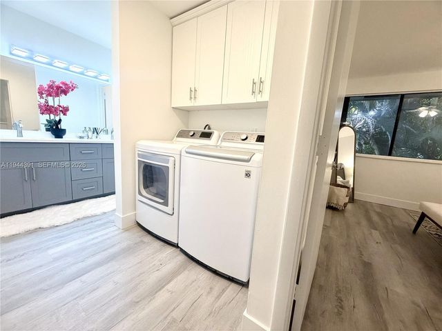 311 City View Dr, Fort Lauderdale, FL 33311