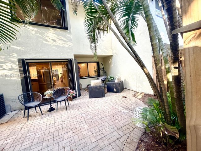 311 City View Dr, Fort Lauderdale, FL 33311