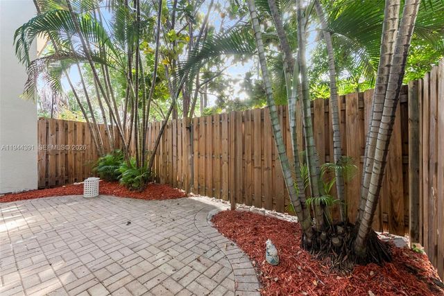 311 City View Dr, Fort Lauderdale, FL 33311