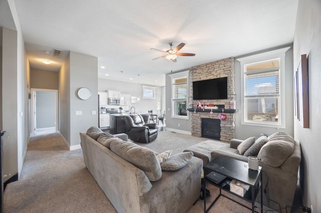 1411 S 7th Street, Adel, IA 50003