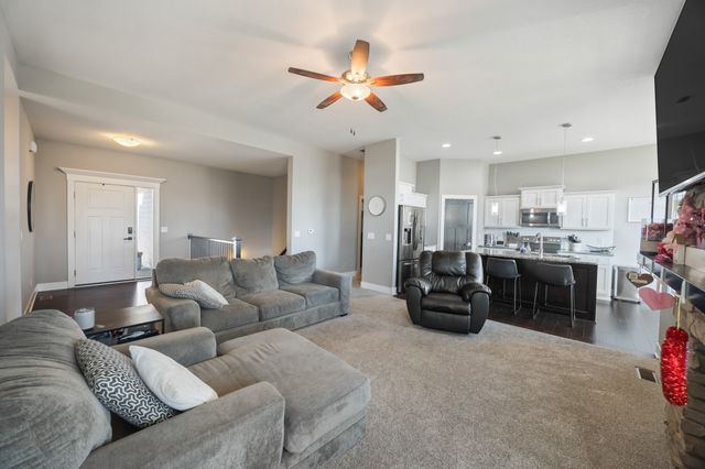 1411 S 7th Street, Adel, IA 50003