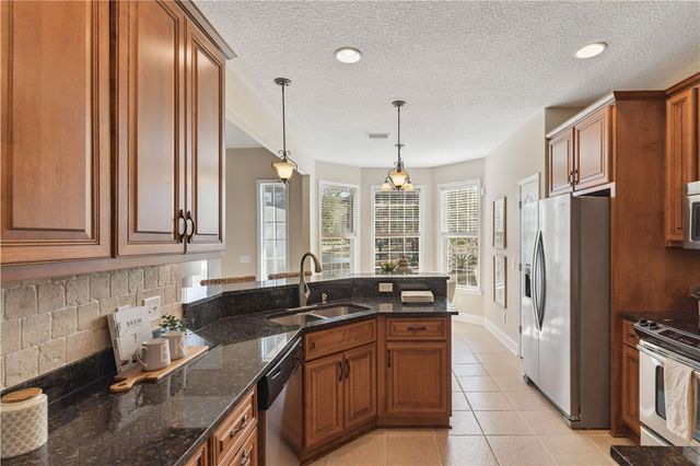 102 Herons Nest Circle, Kingsland, GA 31548