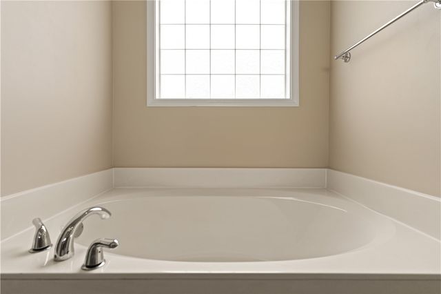 102 Herons Nest Circle, Kingsland, GA 31548