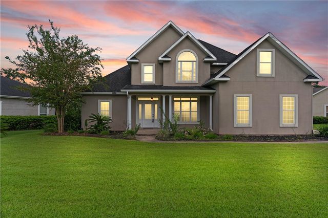 102 Herons Nest Circle, Kingsland, GA 31548