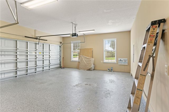 102 Herons Nest Circle, Kingsland, GA 31548