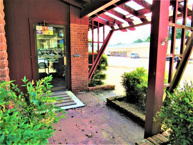 1116 N Fulton Street, Wharton, TX 77488