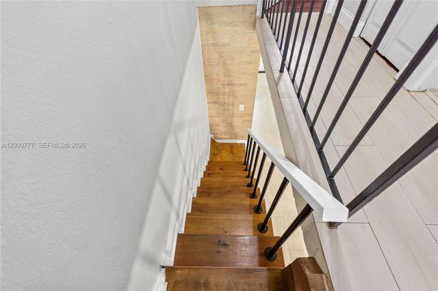 1705 W 57th St 506, Hialeah, FL 33012