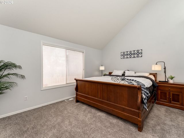 309 Nw 106TH St, Vancouver, WA 98685