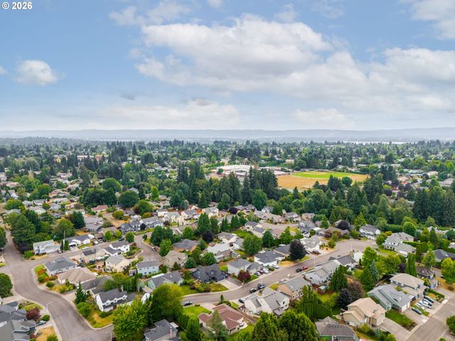 309 Nw 106TH St, Vancouver, WA 98685
