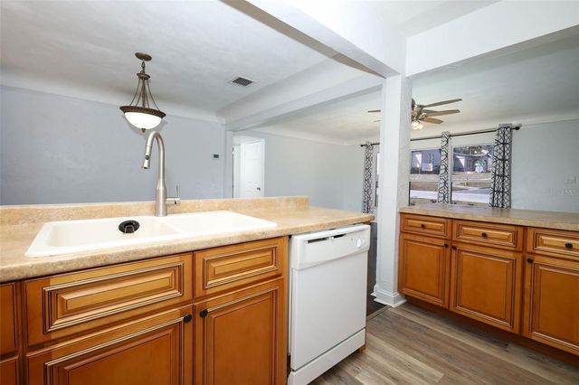 1219-1217 EAST AVENUE, Clermont, FL 34711