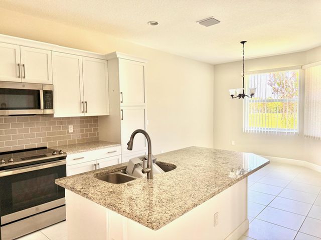 6148 Bella Rosa Lane, Vero Beach, FL 32966