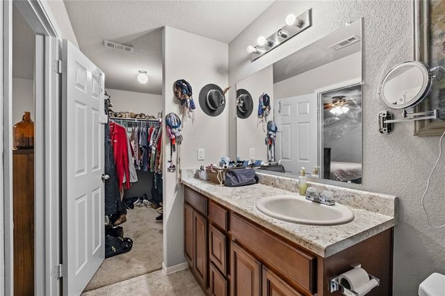 1137 Willow Oak Street, Elkins, AR 72727