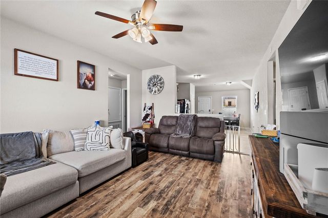 1137 Willow Oak Street, Elkins, AR 72727