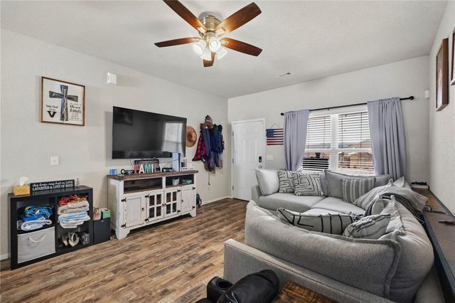 1137 Willow Oak Street, Elkins, AR 72727