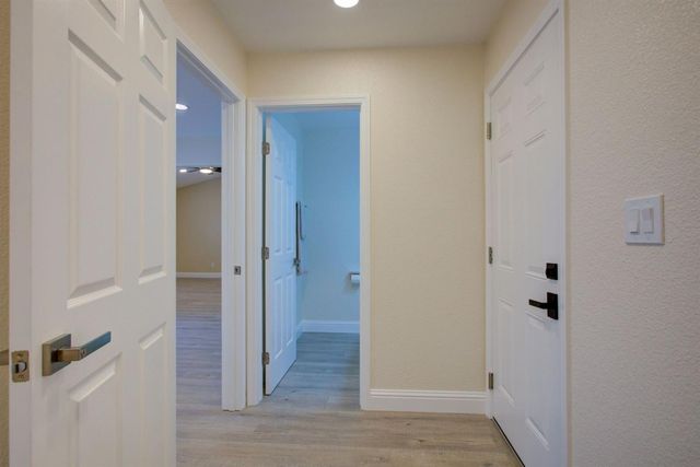 1001 Jacquelinelee Dr, Turlock, CA 95382