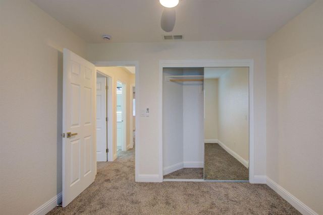 1001 Jacquelinelee Dr, Turlock, CA 95382