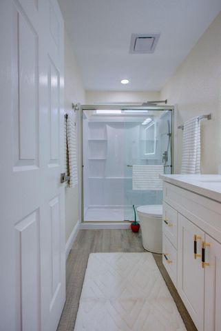 1001 Jacquelinelee Dr, Turlock, CA 95382