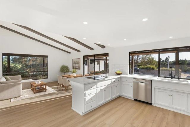 112 Palmas Norte, Fallbrook, CA 92028