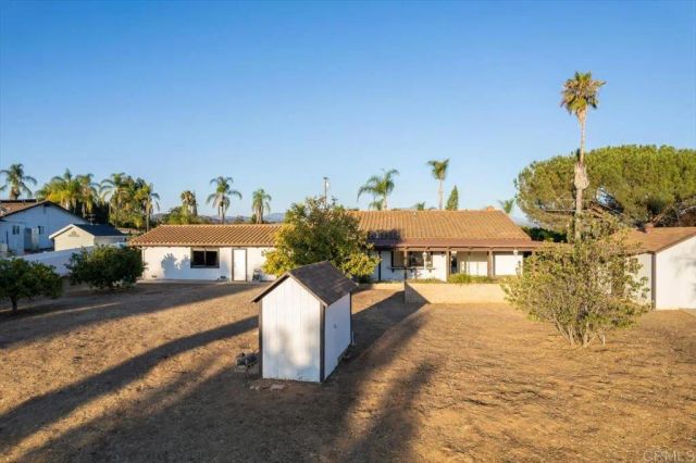 112 Palmas Norte, Fallbrook, CA 92028