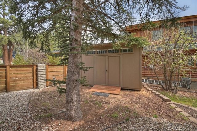 222 Eagle, Big Bear Lake, CA 92315