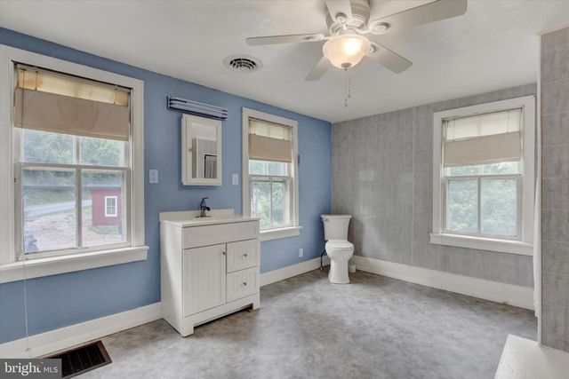 7640 INTERSECTION RD, Glen Rock, PA 17327