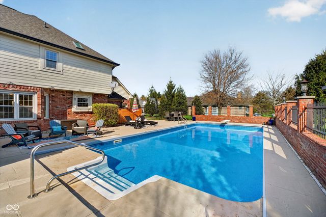 7743 Harnessmaker Court, Plainfield, IN 46168