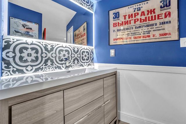 2029 N Ocean Blvd 106, Fort Lauderdale, FL 33305