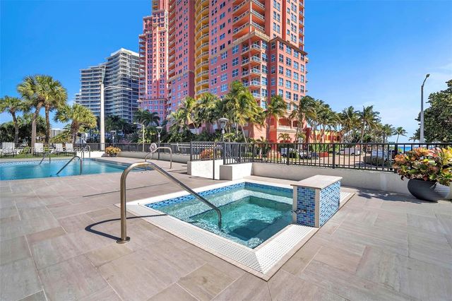 2029 N Ocean Blvd 106, Fort Lauderdale, FL 33305
